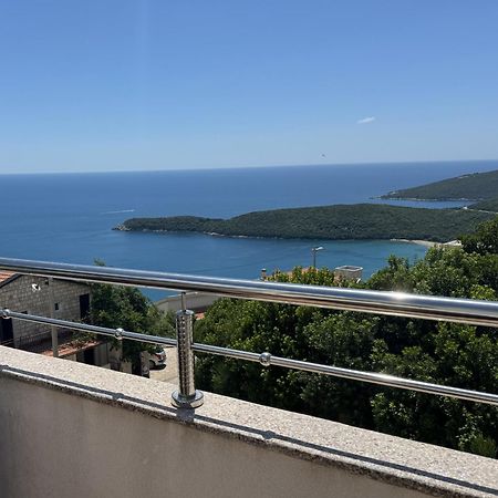 Villa Happy Family!!! Prijevor Екстериор снимка
